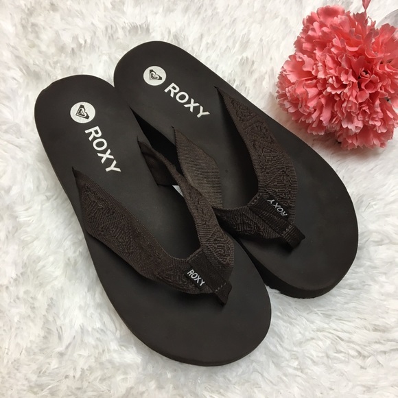 roxy platform flip flops